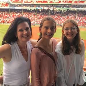 Meet your Posher, Lori